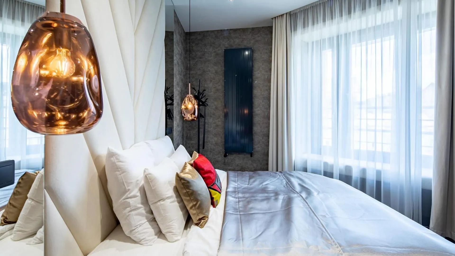 Ultra Central Luxury location
